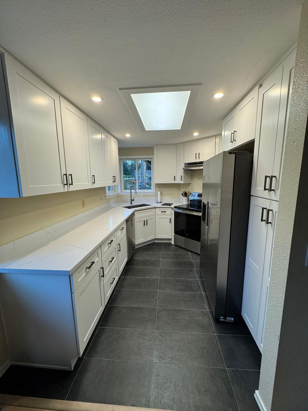 After: White Shaker Kitchen Remodeling, Gravesend, Brooklyn